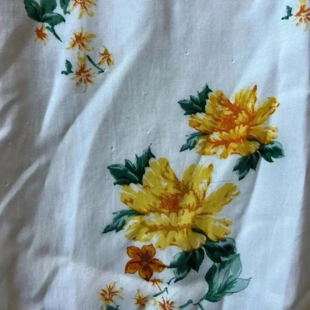 Minkpink Jumpsuit White and Yellow Lemon Bloom Jumpsuit Romper Size Medium - Picture 6 of 10